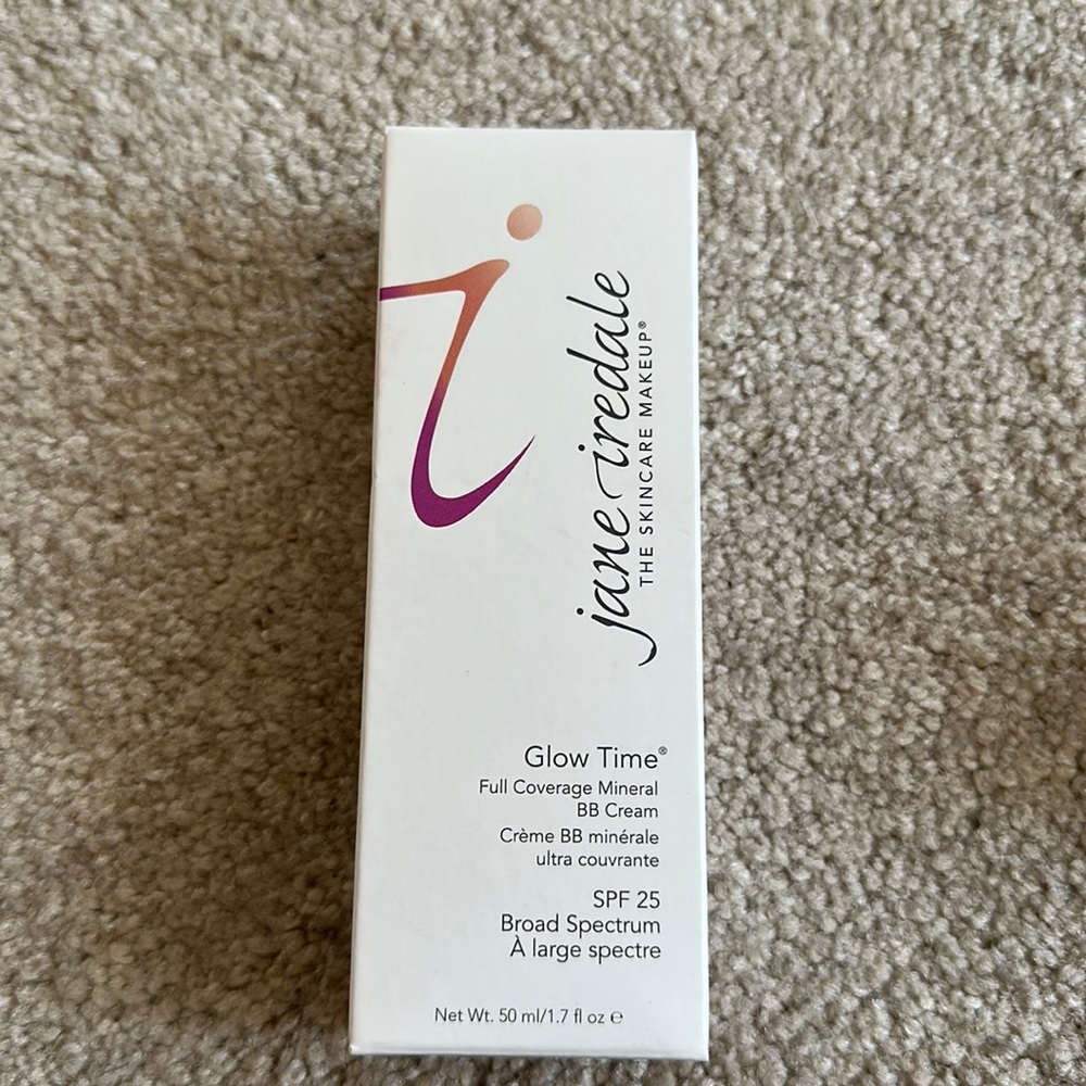 Brand new unopened never worn discontinued Jane Iredale Glow Time BB cream